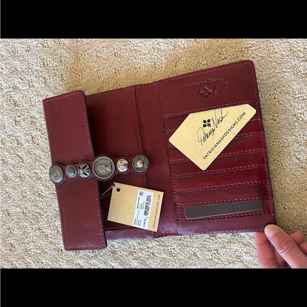 Patricia Nash Wallet NWT - Picture 5 of 7